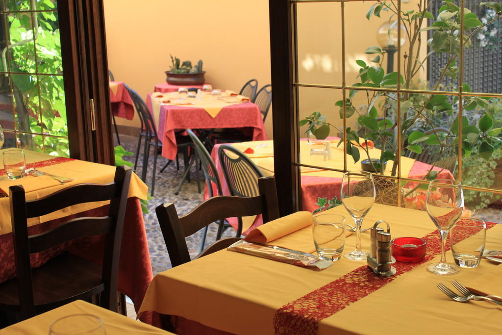 Albergo Antica Locanda Клузоне Екстериор снимка